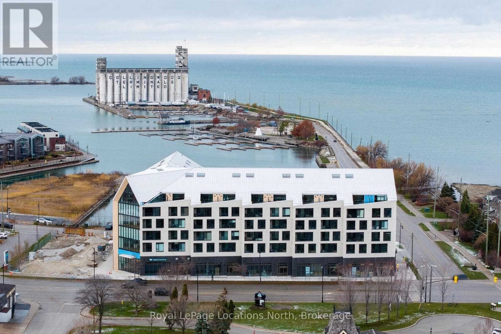 501 - 31 HURON STREET in 