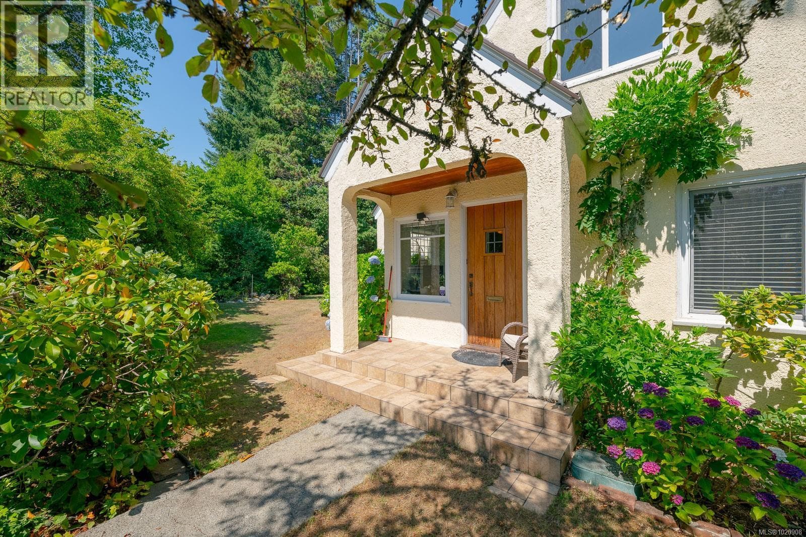 4471 Southgate Rd, Vancouver Island