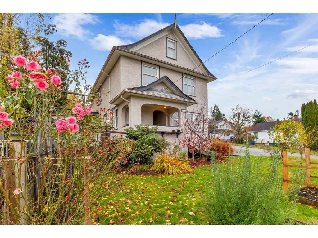 32945 3 AVENUE in 