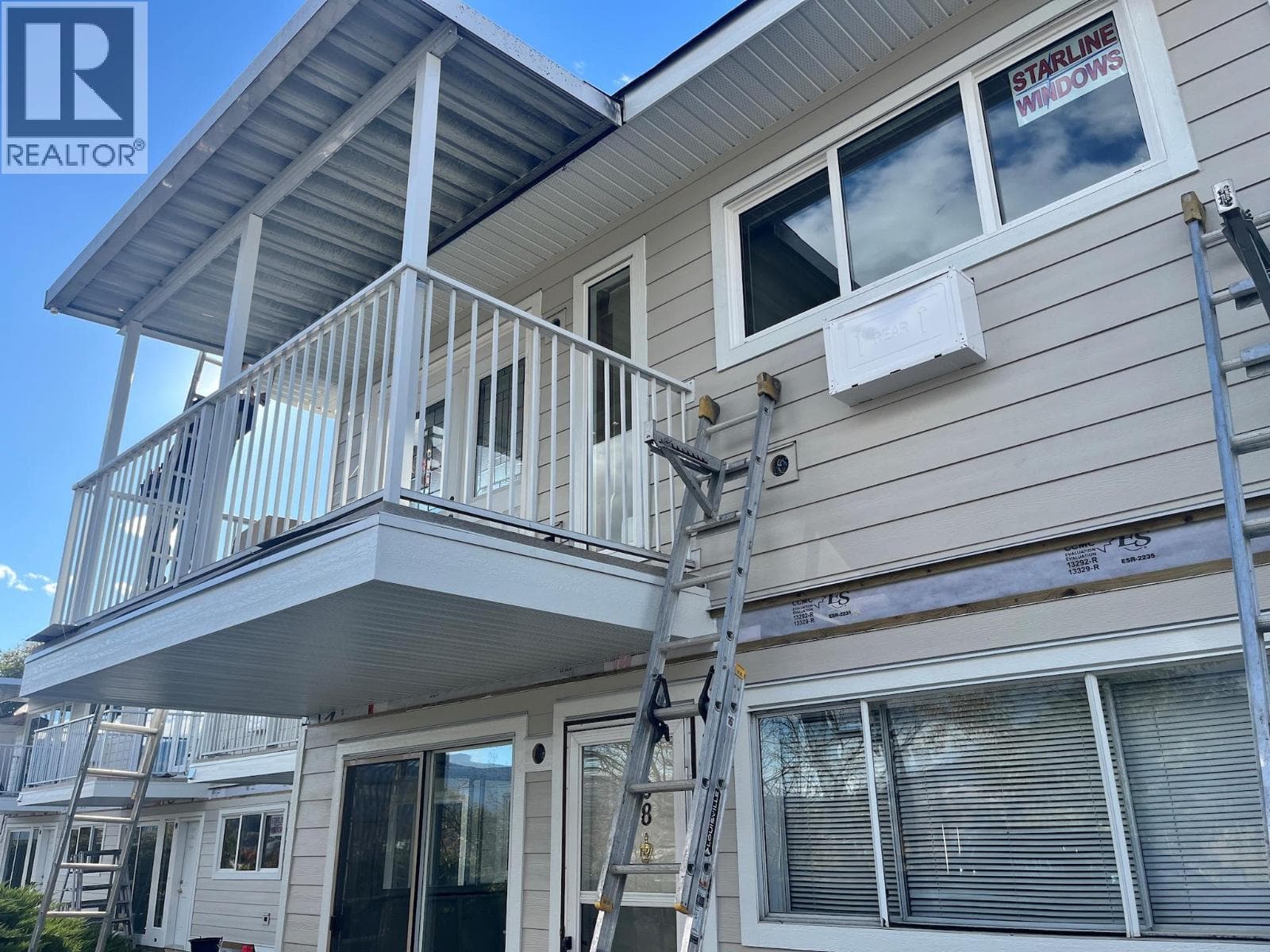 4004 34 STREET UNIT 208, Interior REALTORS® — photo 4
