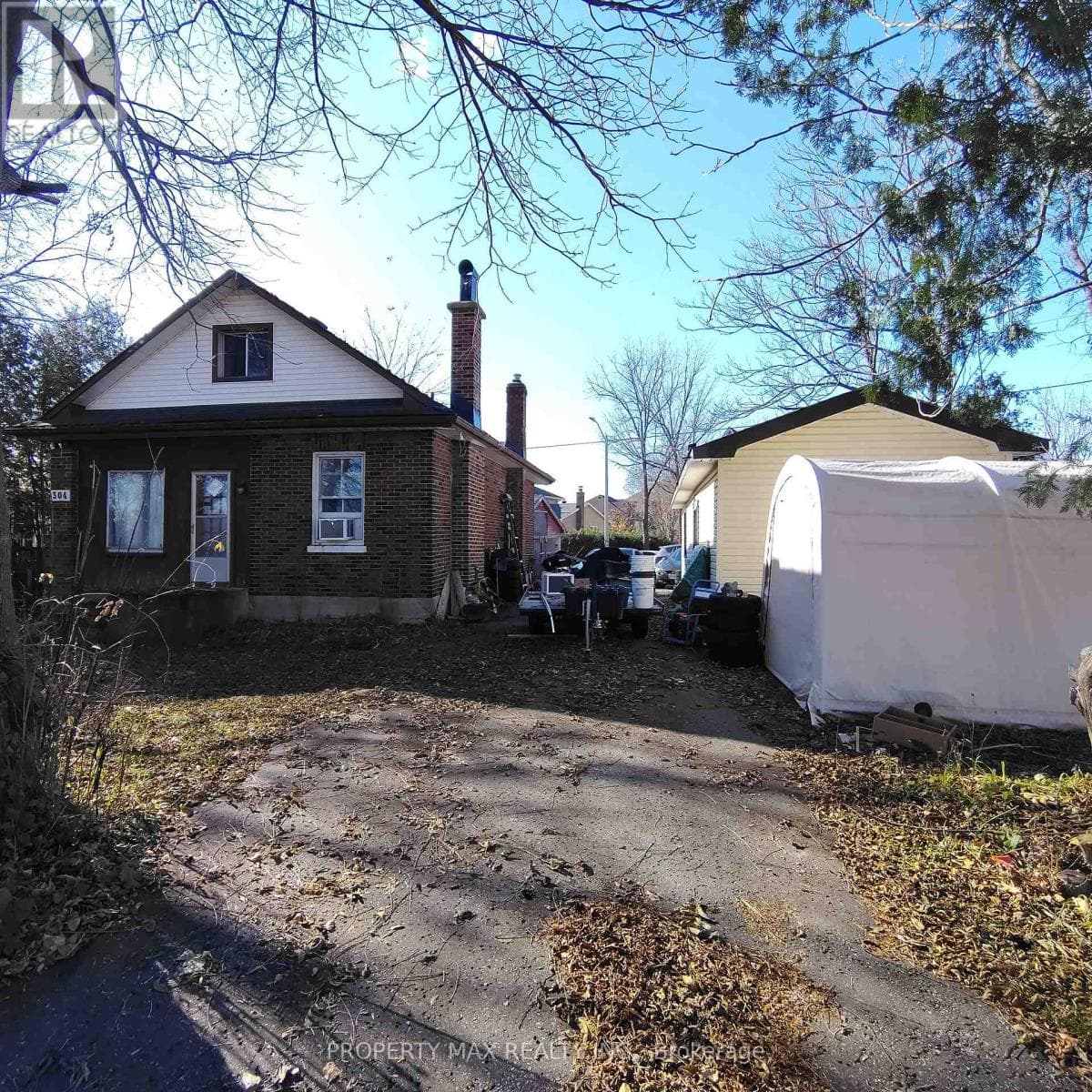 304 WEST SCUGOG LANE in 