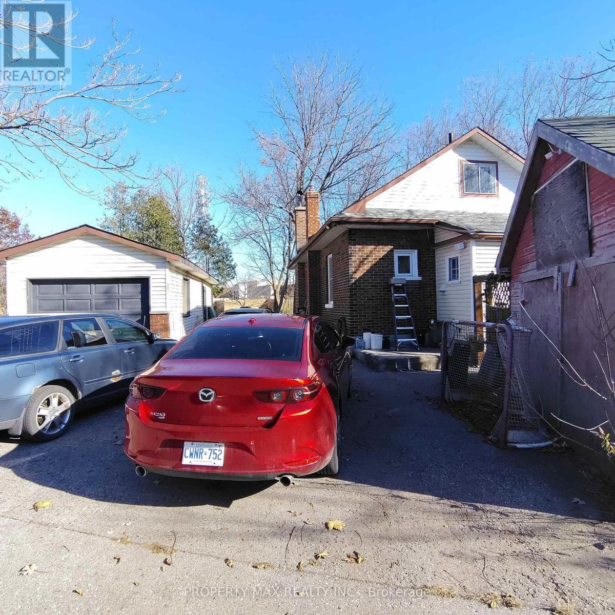 304 WEST SCUGOG LANE, Toronto — photo 2