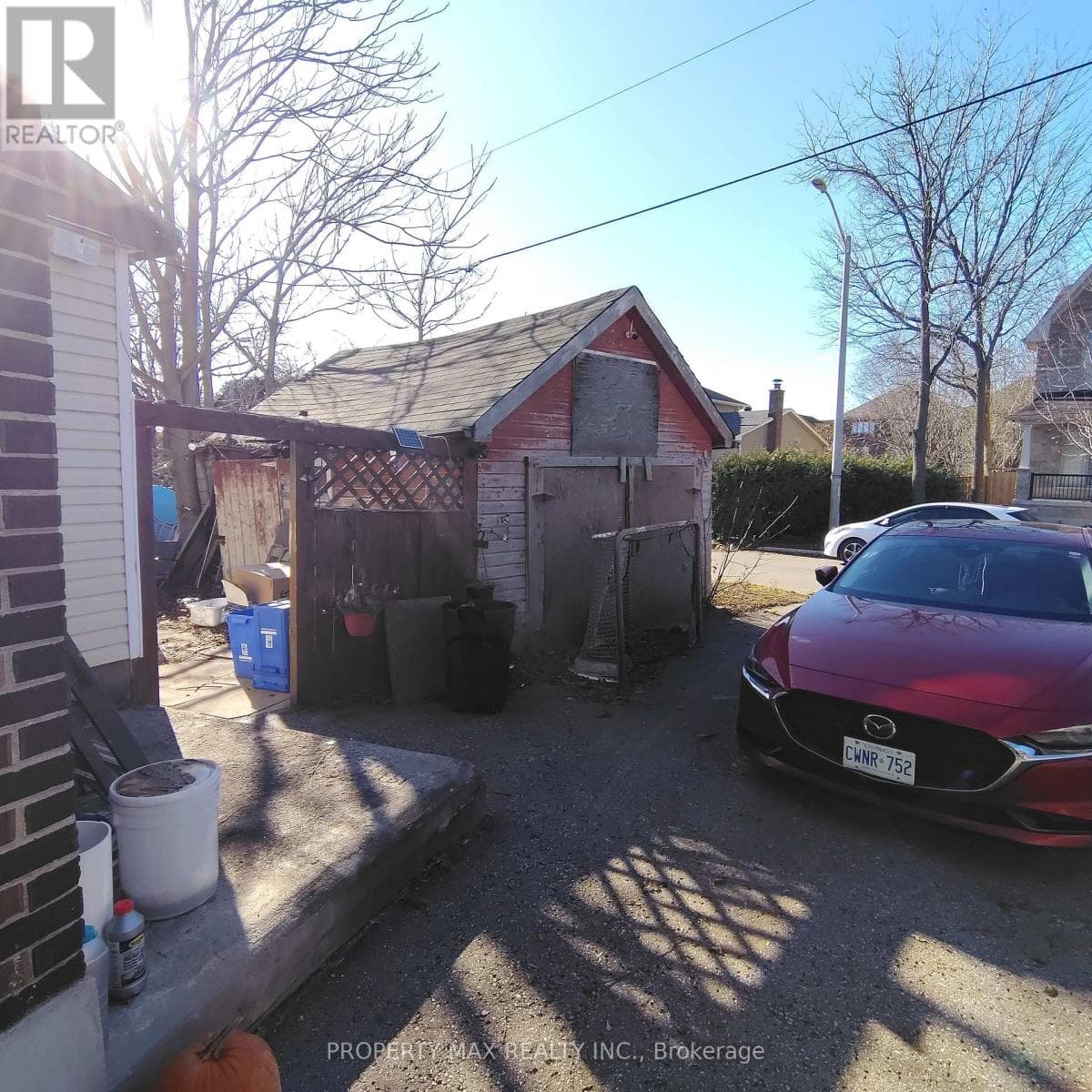 304 WEST SCUGOG LANE, Toronto — photo 3