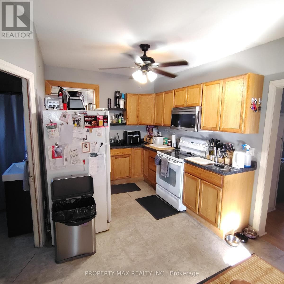 304 WEST SCUGOG LANE, Toronto — photo 4