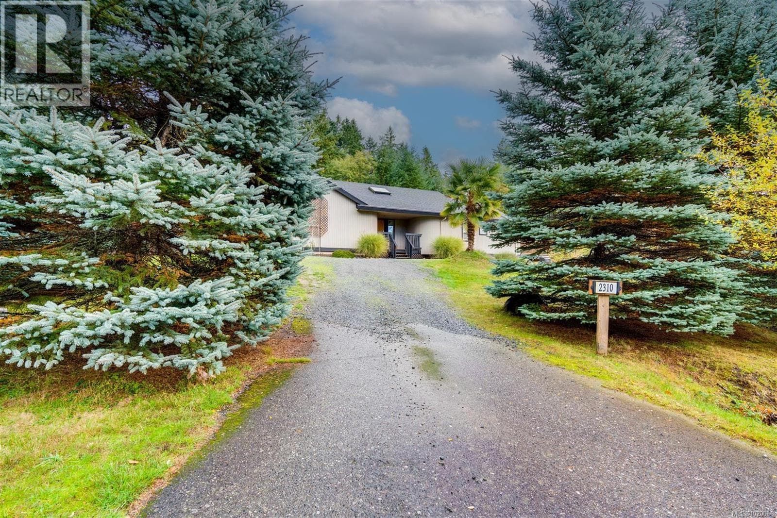 2310 Garry Oak Dr, Vancouver Island