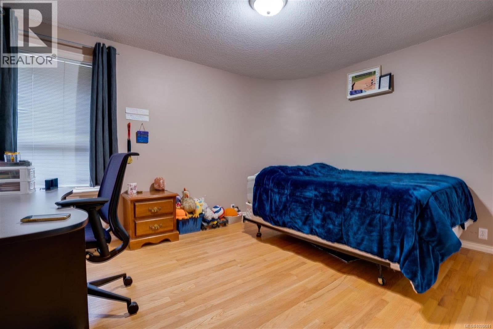 2310 Garry Oak Dr — photo 5