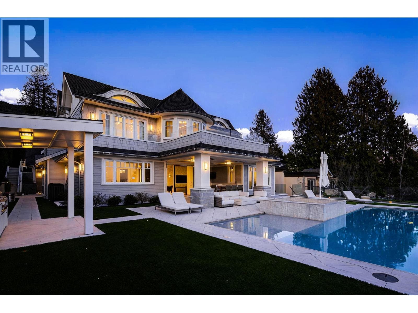 2531 NELSON AVENUE in Westmount
