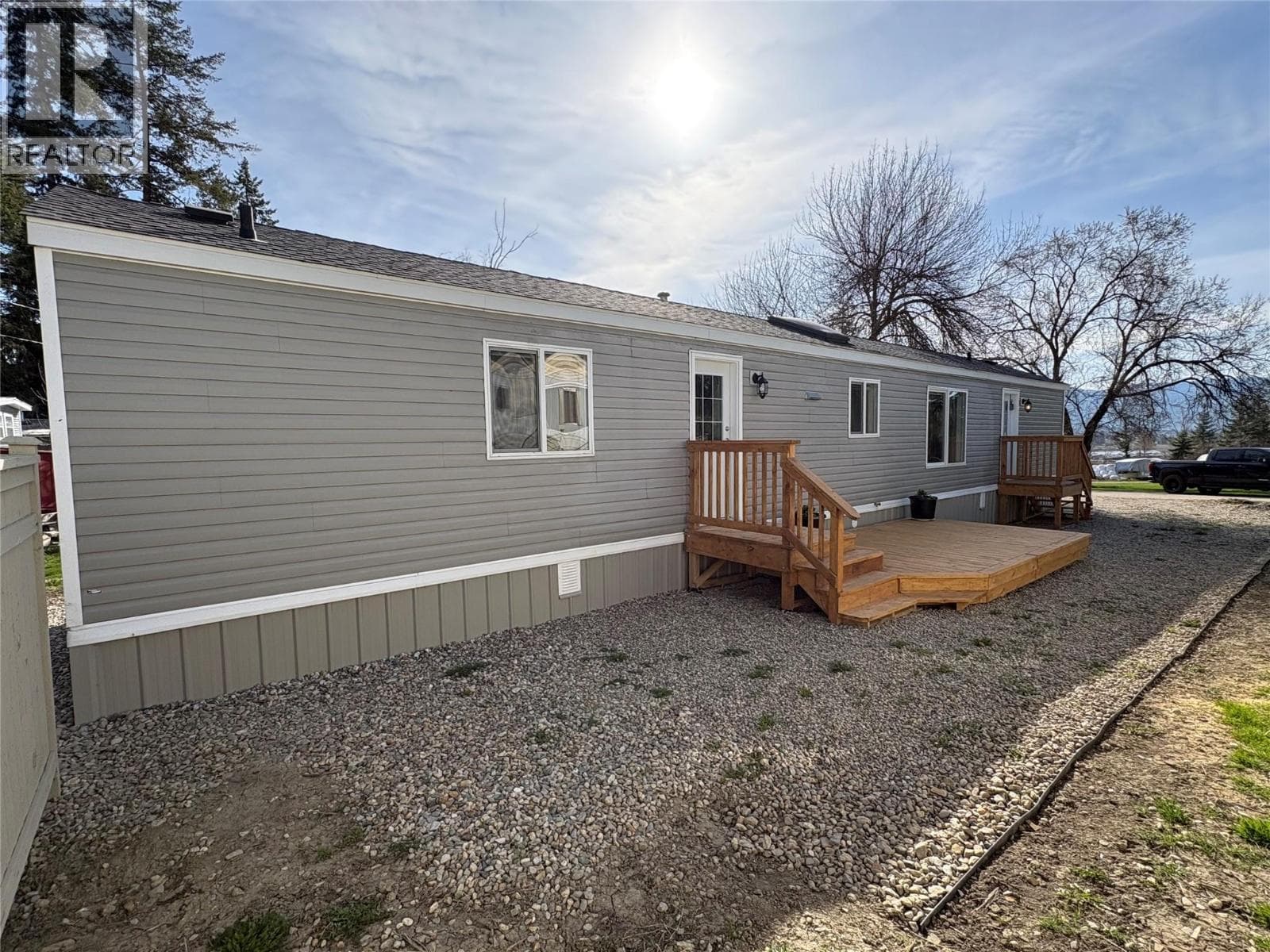6588 97A Highway Unit# 51, Interior REALTORS® — photo 3