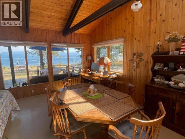 940 HANSON LANE, Powell River — photo 4