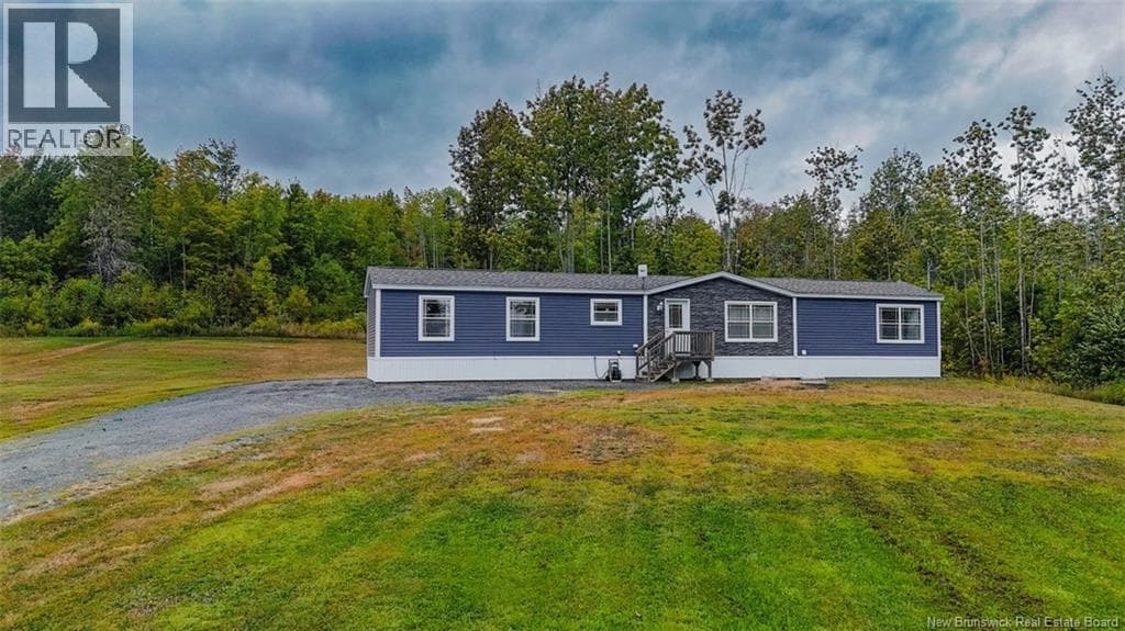 118 OAK MOUNTAIN ROAD, New Brunswick — photo 2