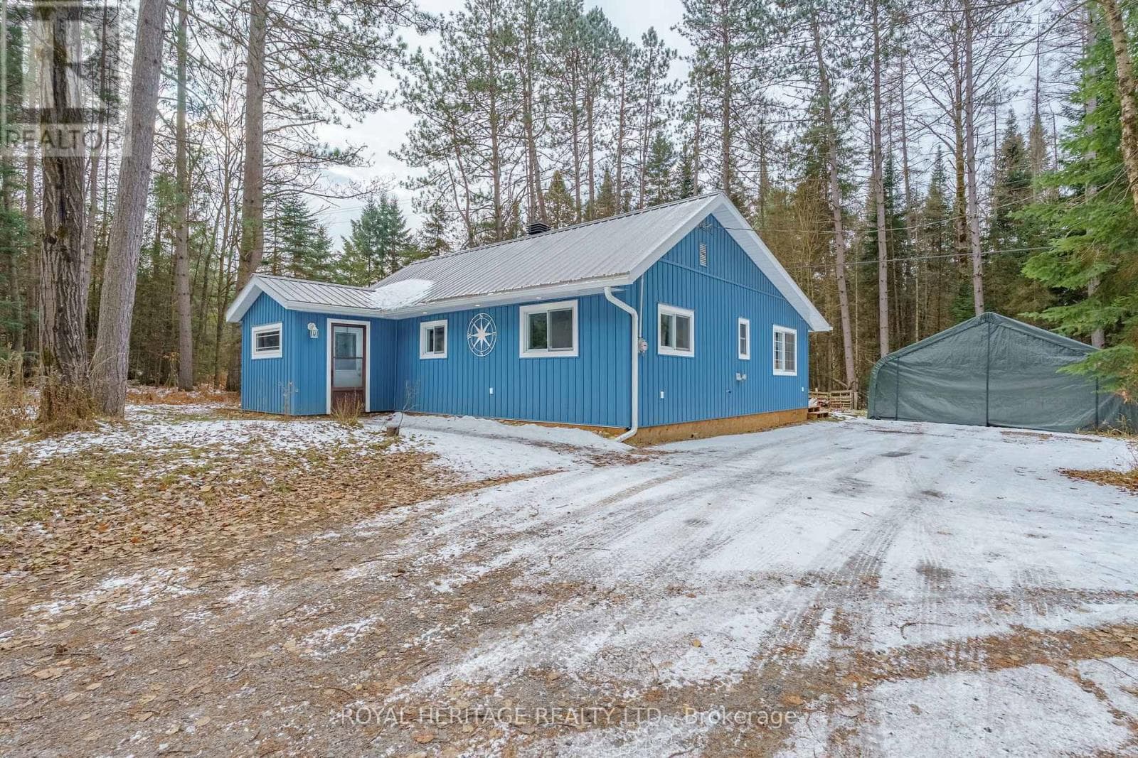 290 SOUTH WASEOSA LAKE ROAD — photo 2