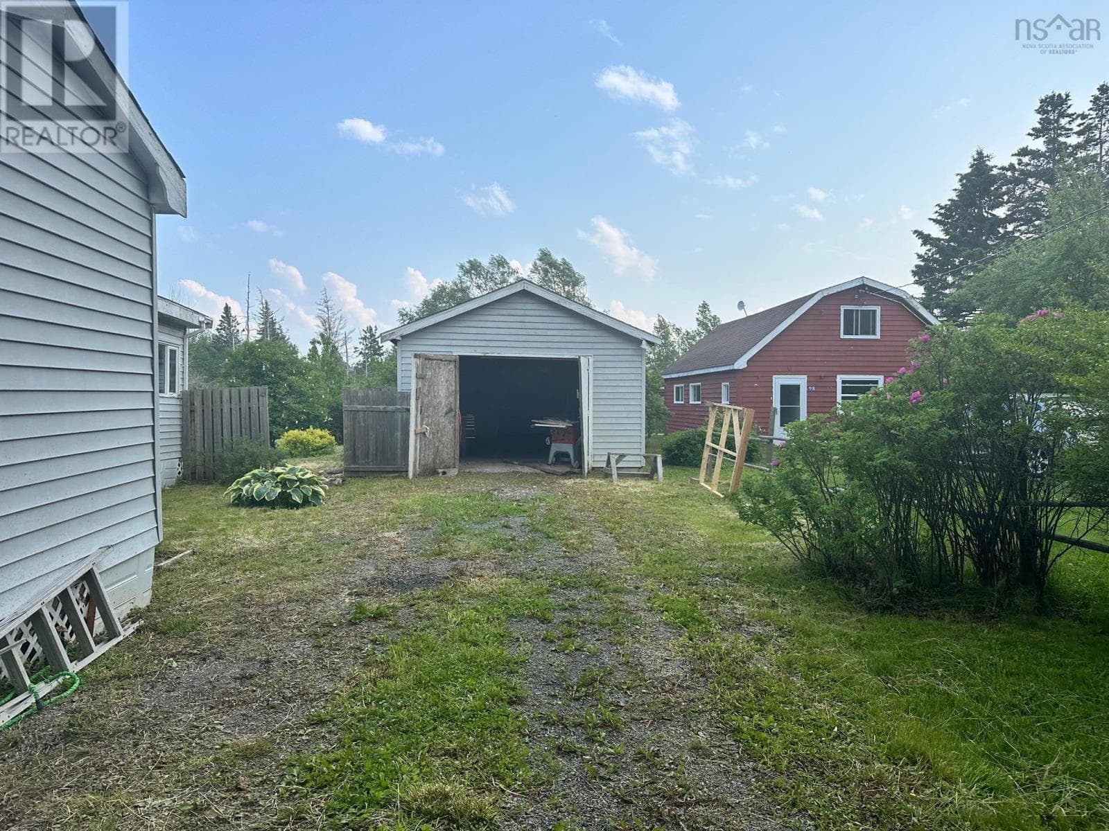 102 DYKE ROAD, NSAR — photo 2