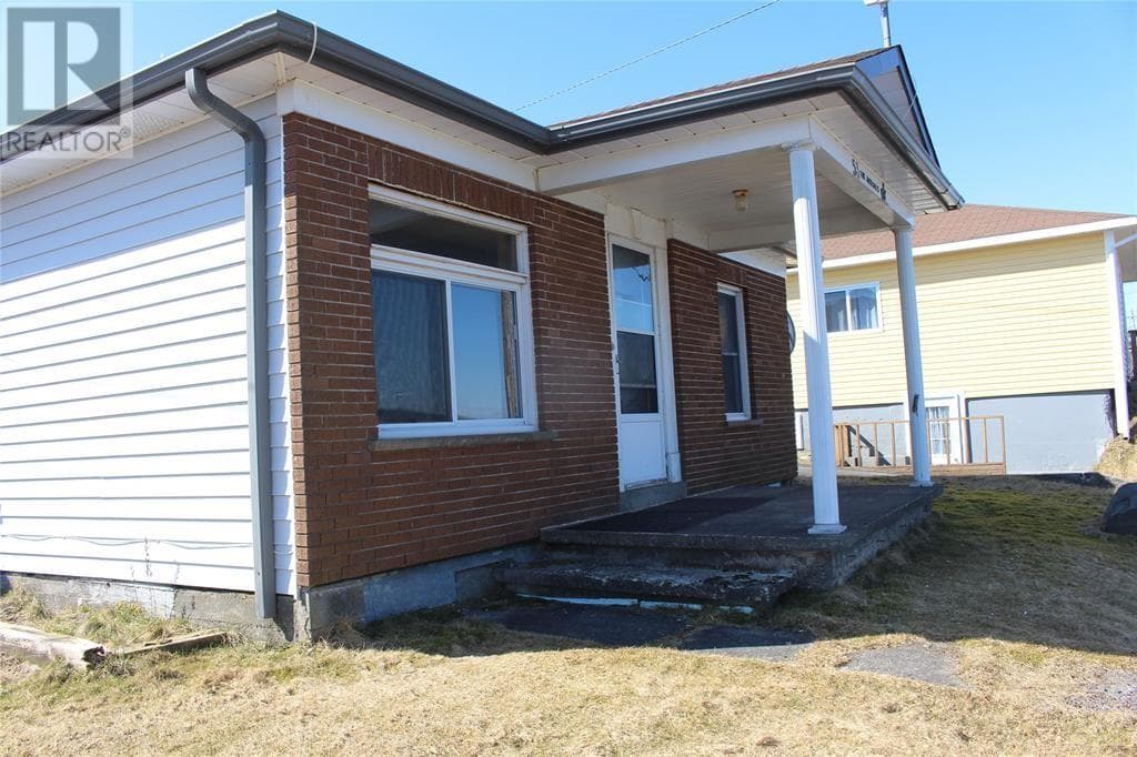 53 BEACH ROAD, Newfoundland & Labrador — photo 2