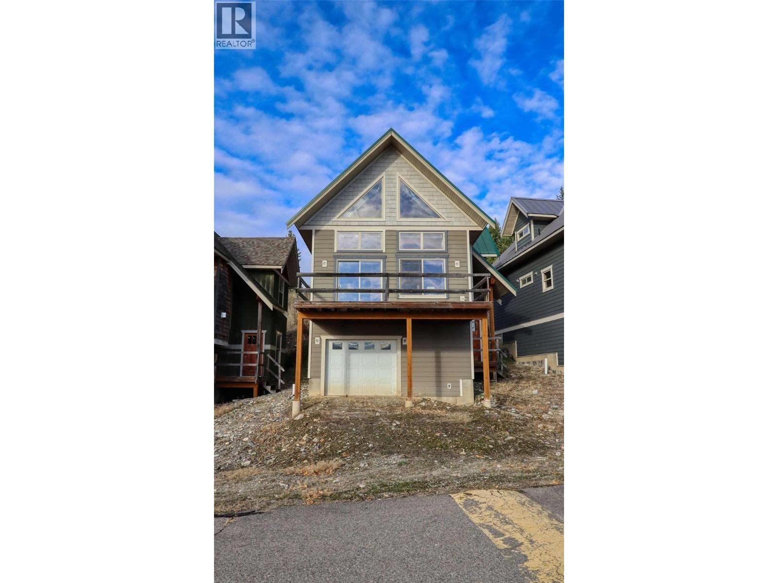 2633 Squilax Anglemont Road Unit# 141, Interior REALTORS® — photo 2