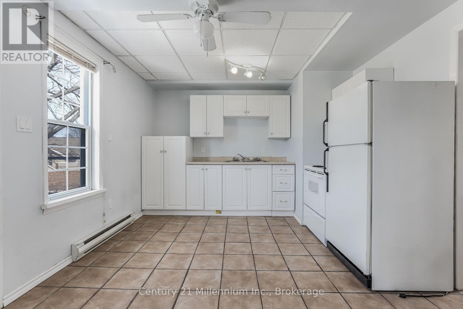 228 PALMERSTON STREET, OnePoint — photo 2