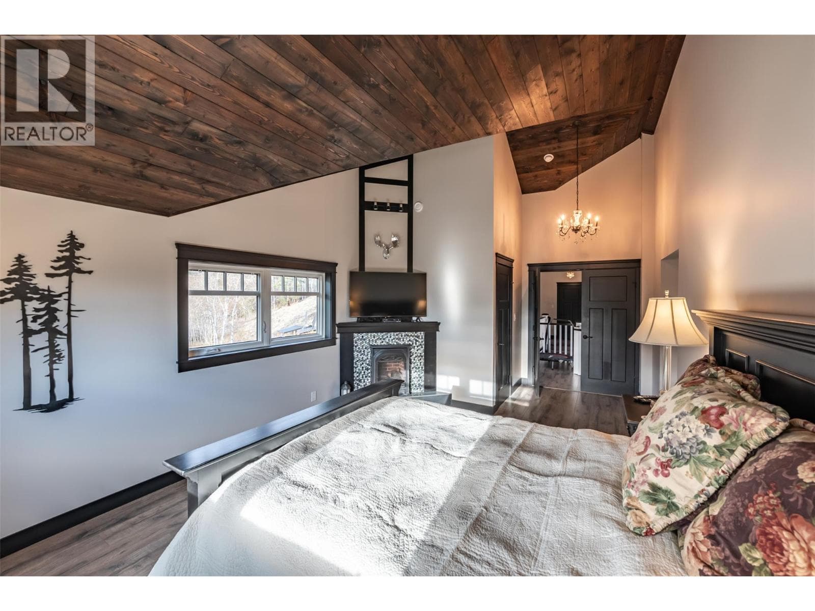 280 Bonlin Road, Interior REALTORS® — photo 4