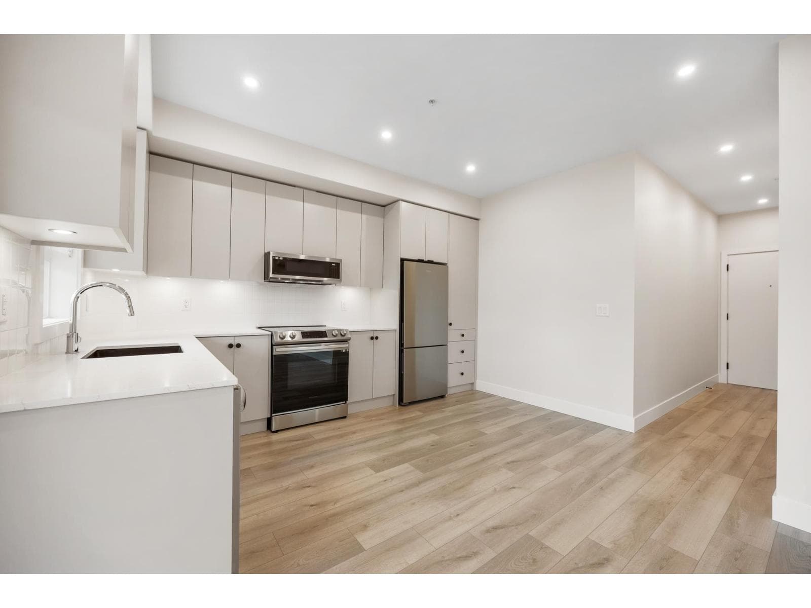 510 45505 CAMPUS DRIVE, Garrison Crossing, Chilliwack — photo 2