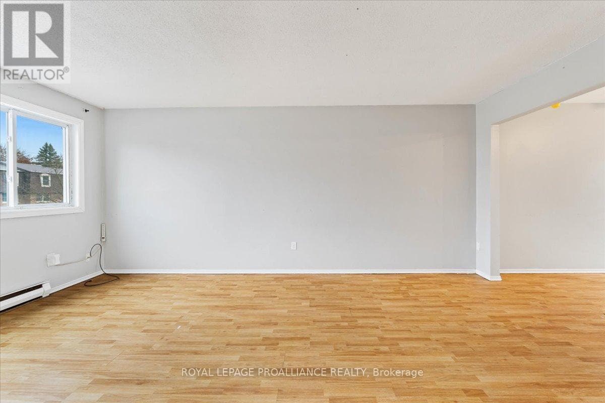 42 O'HARE STREET, Central Lakes — photo 4
