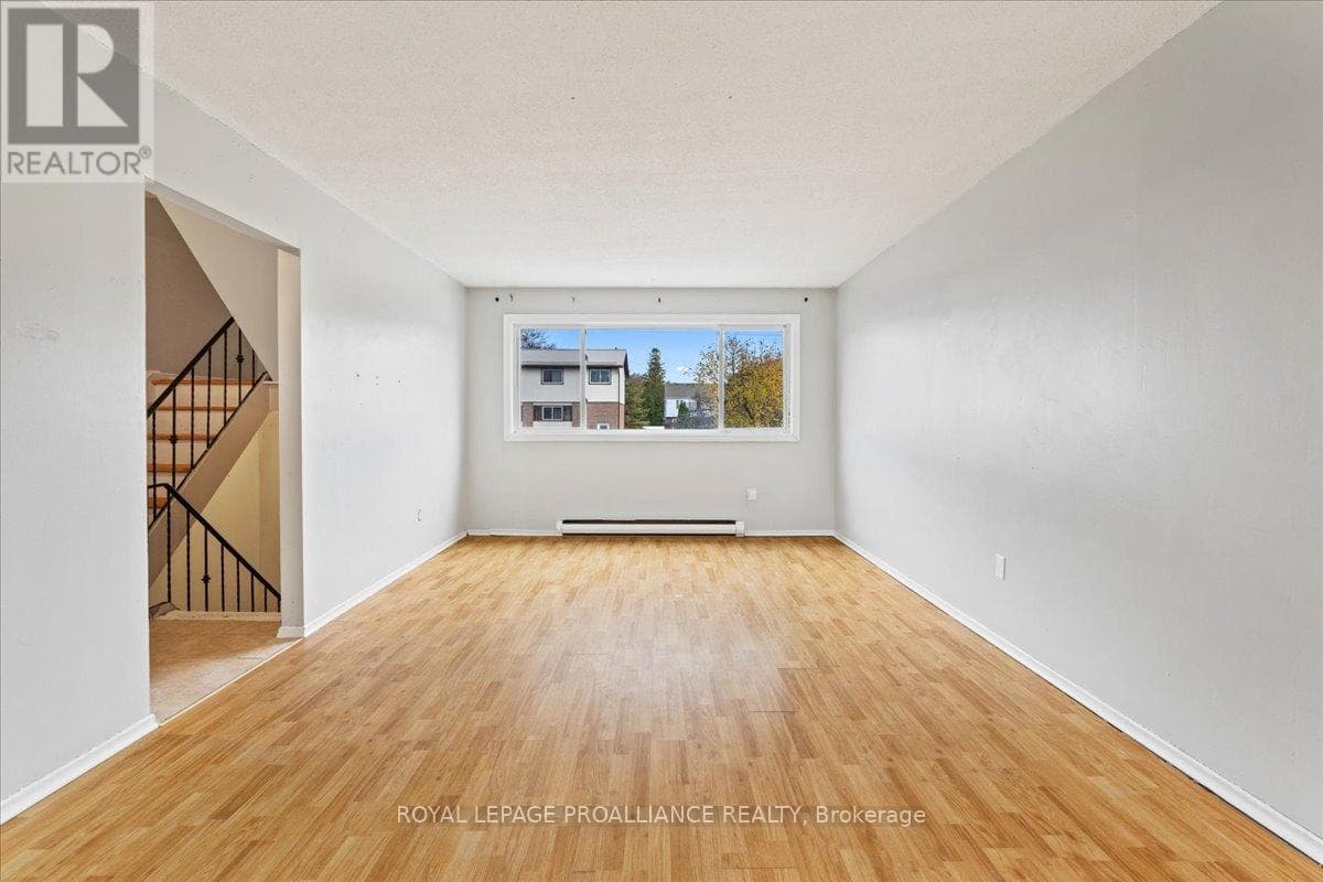 42 O'HARE STREET, Central Lakes — photo 5