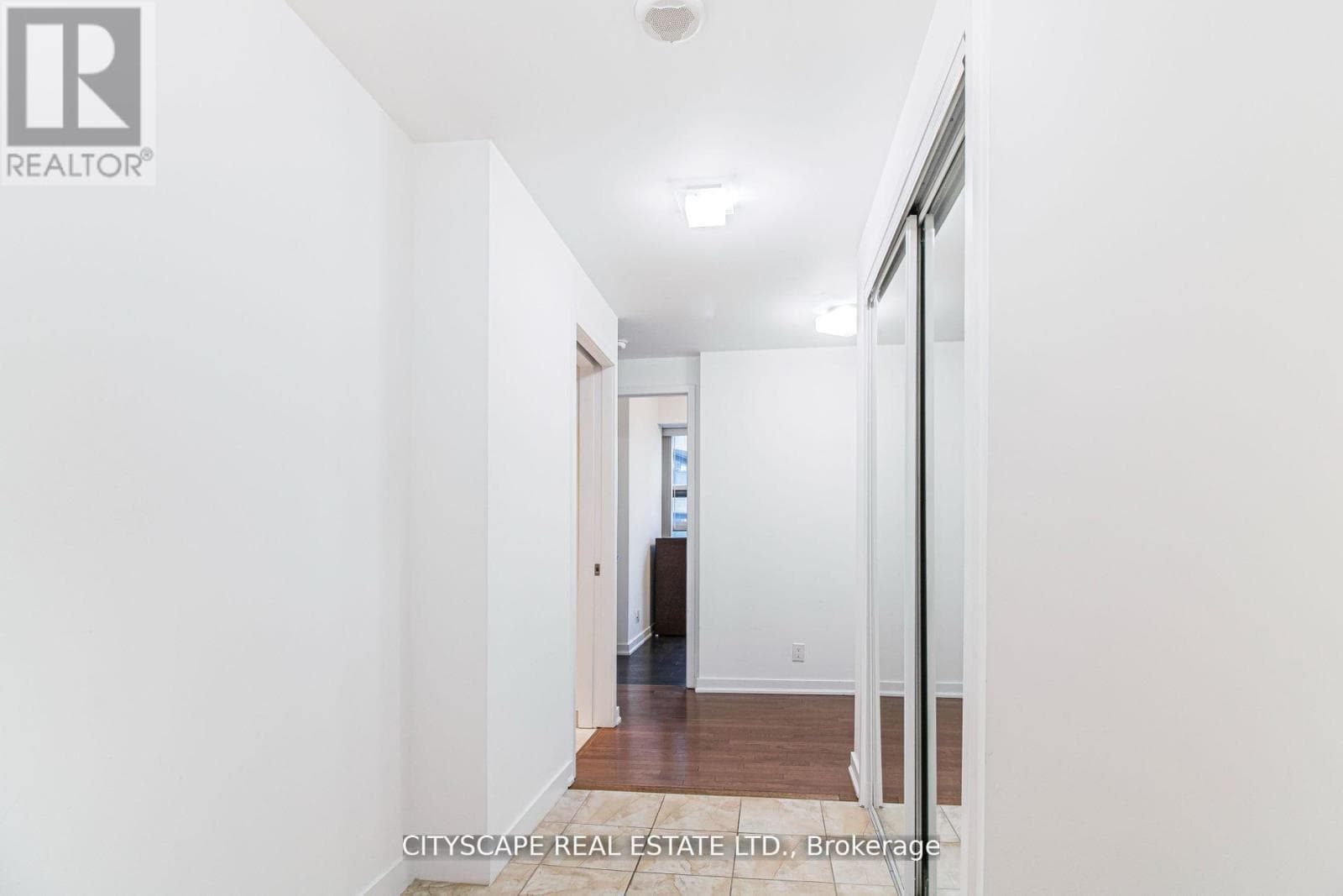 3910 - 12 YORK STREET, Toronto — photo 3
