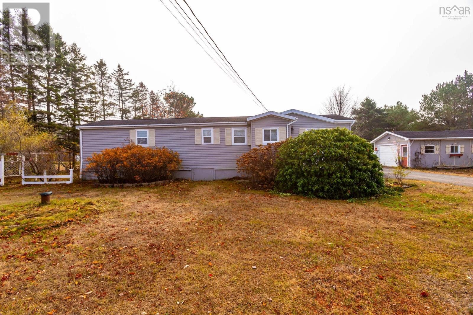 8894 HIGHWAY 201 in 