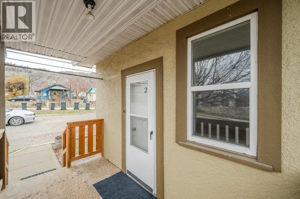 428 HILLCREST Avenue — photo 4