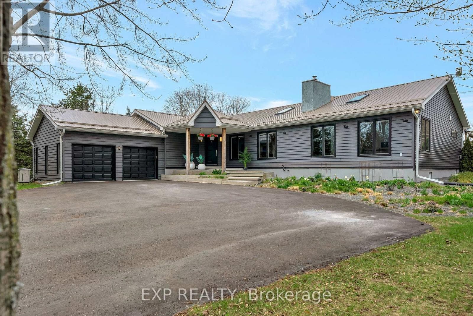 135 HISCOCK SHORES ROAD in 