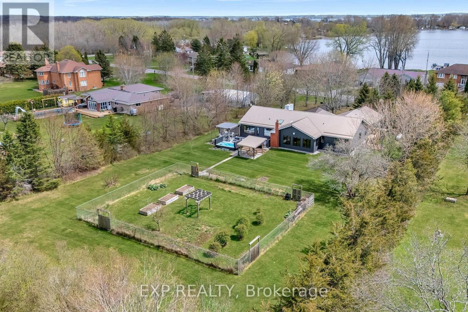 135 HISCOCK SHORES ROAD, Central Lakes — photo 2