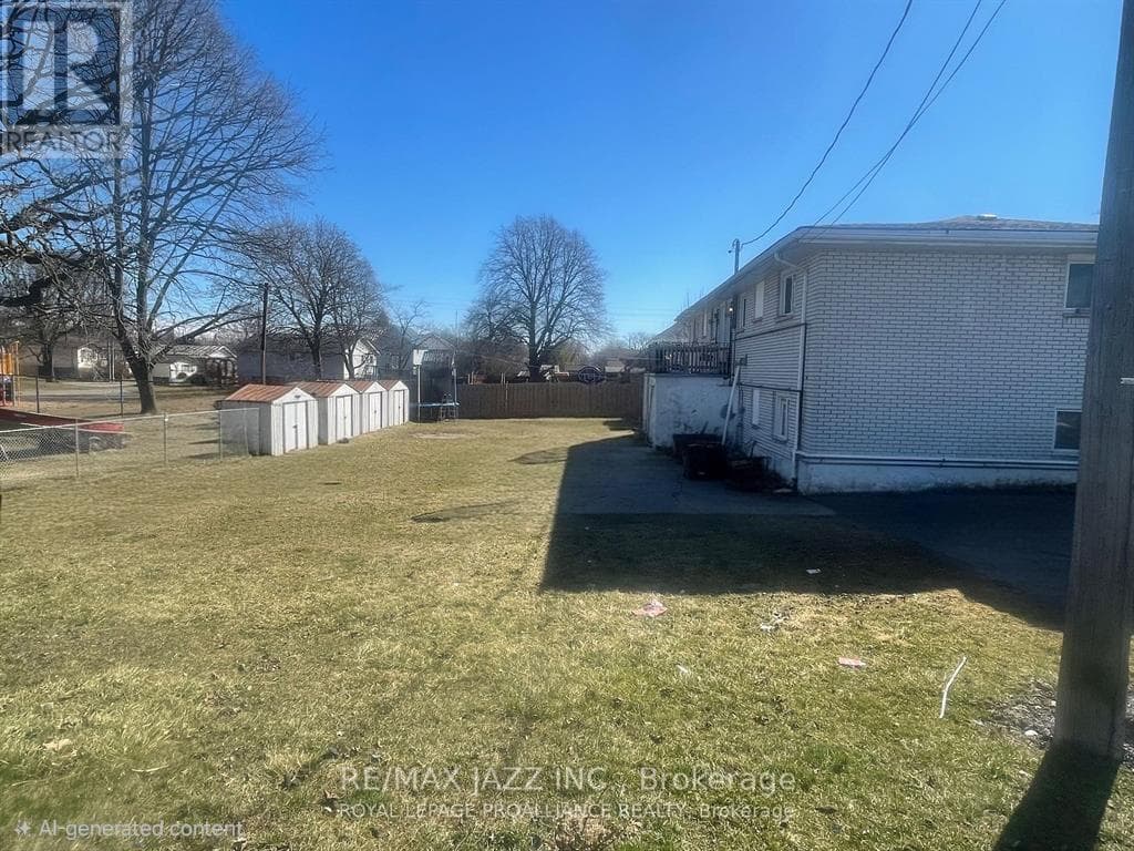 37-43 LEONARD AVENUE — photo 2