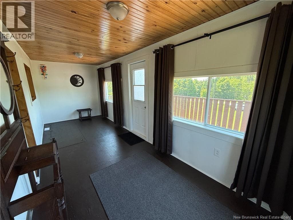 389 EAST KNOWLESVILLE ROAD in 