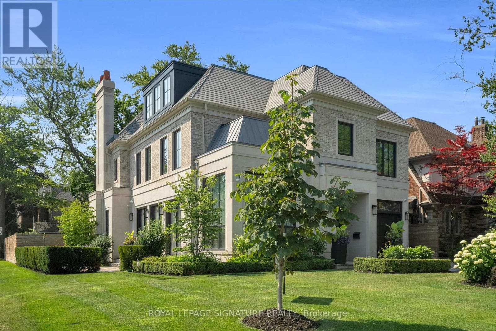 207 STRATHALLAN BOULEVARD in Lawrence Park South