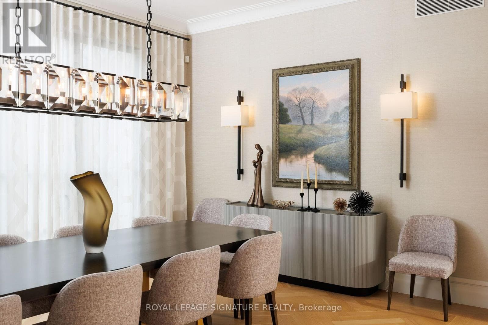 207 STRATHALLAN BOULEVARD, Toronto — photo 2