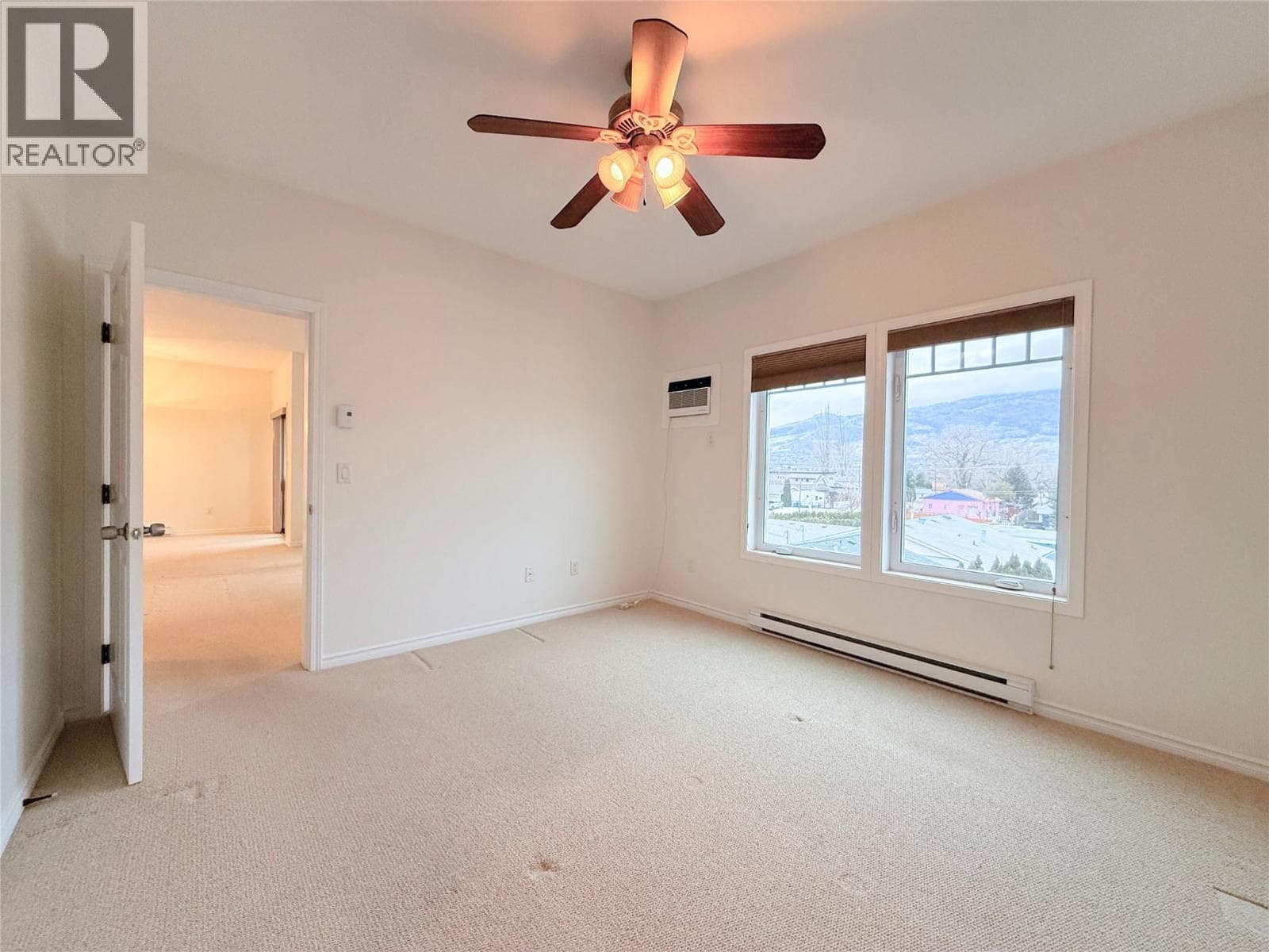 15 SOLANA KEY Court Unit# 311, Interior REALTORS® — photo 4