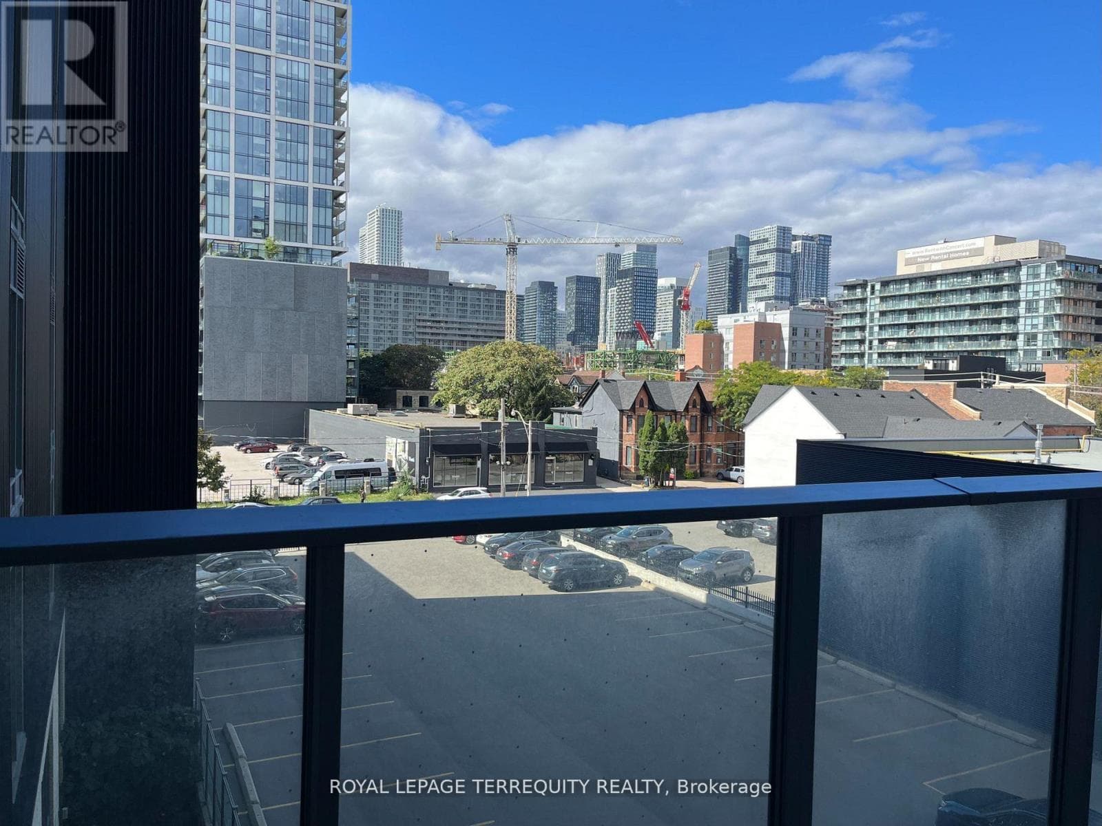 423 - 120 PARLIAMENT STREET, Toronto — photo 3