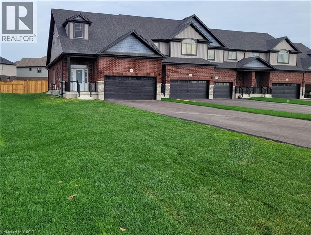 236 APPLEWOOD STREET — photo 3