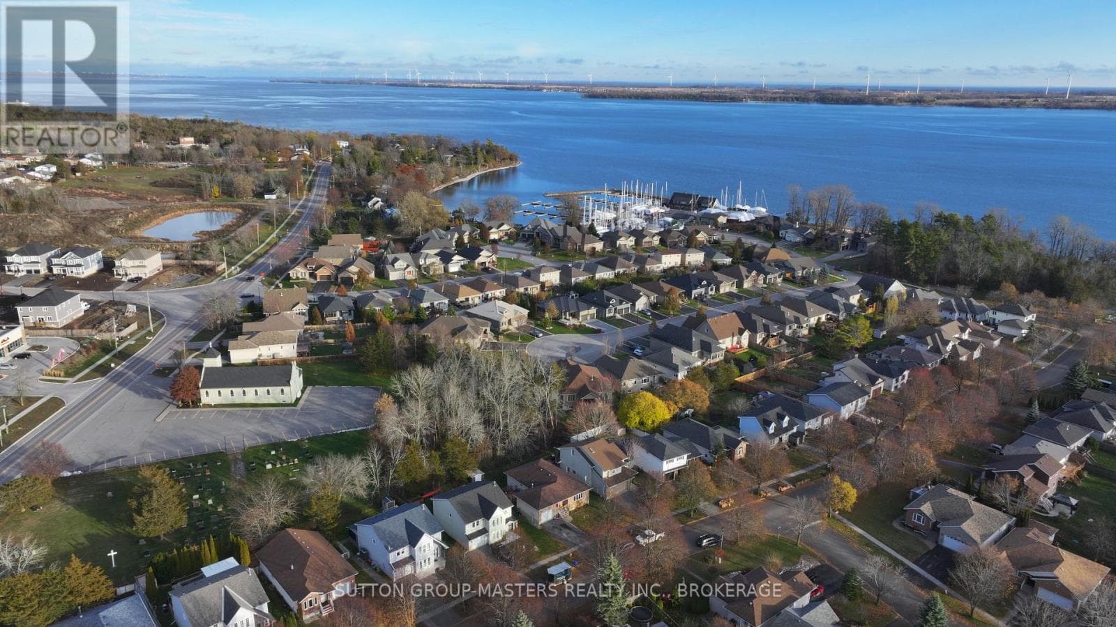 14 HERITAGE DRIVE, Kingston — photo 3