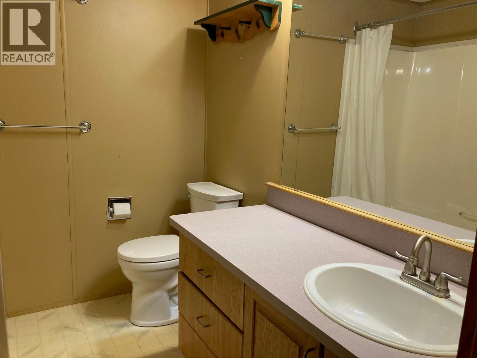 1420 Trans Canada Highway Unit# 28, Interior REALTORS® — photo 2