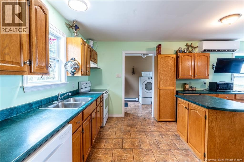 502 Hardwick Road, New Brunswick — photo 5