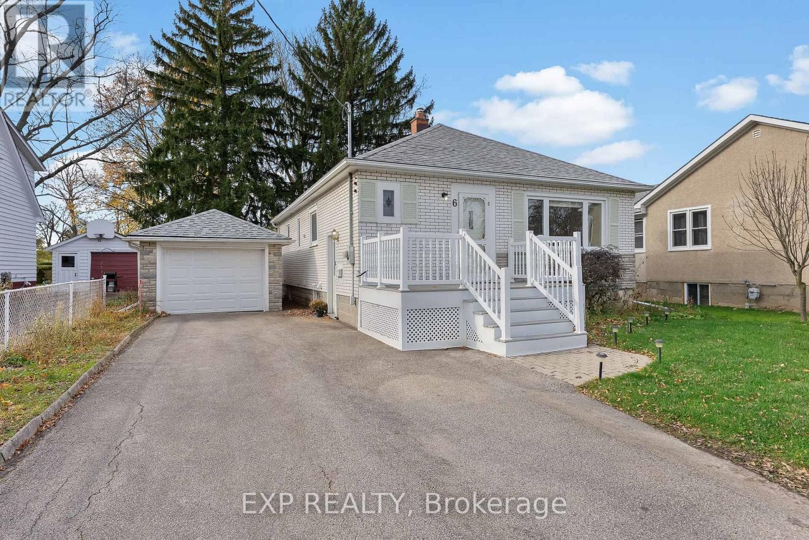 6 HALLCREST AVENUE in 