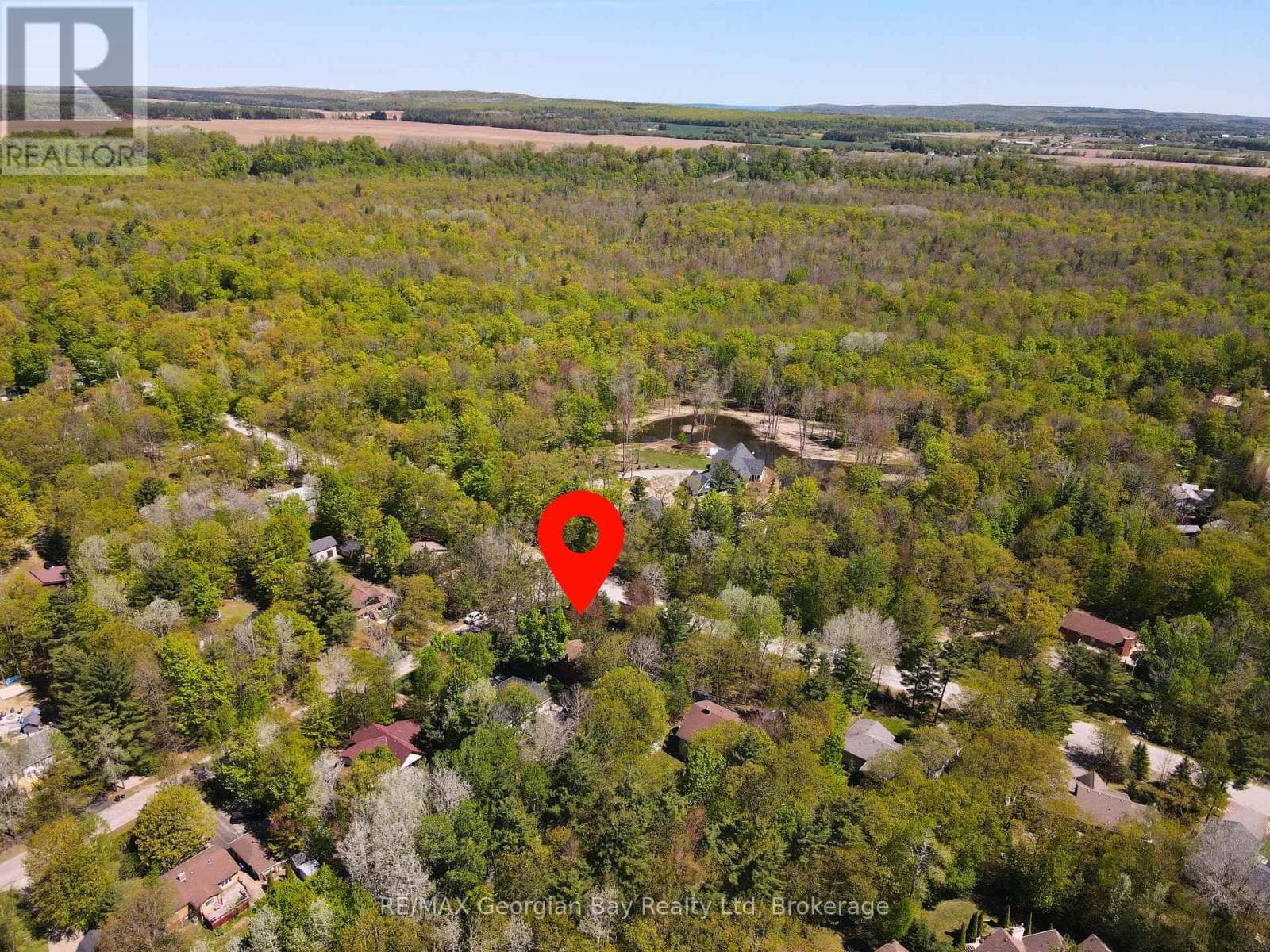 1 LINDALE AVENUE in