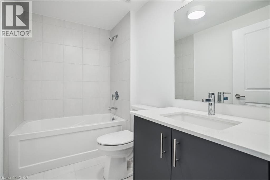 153 WILSON Street W Unit# 124, Cornerstone — photo 5