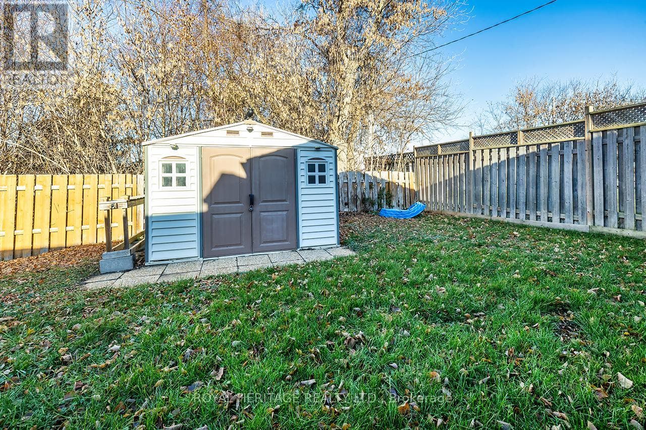 5073 OAK STREET, Toronto — photo 5