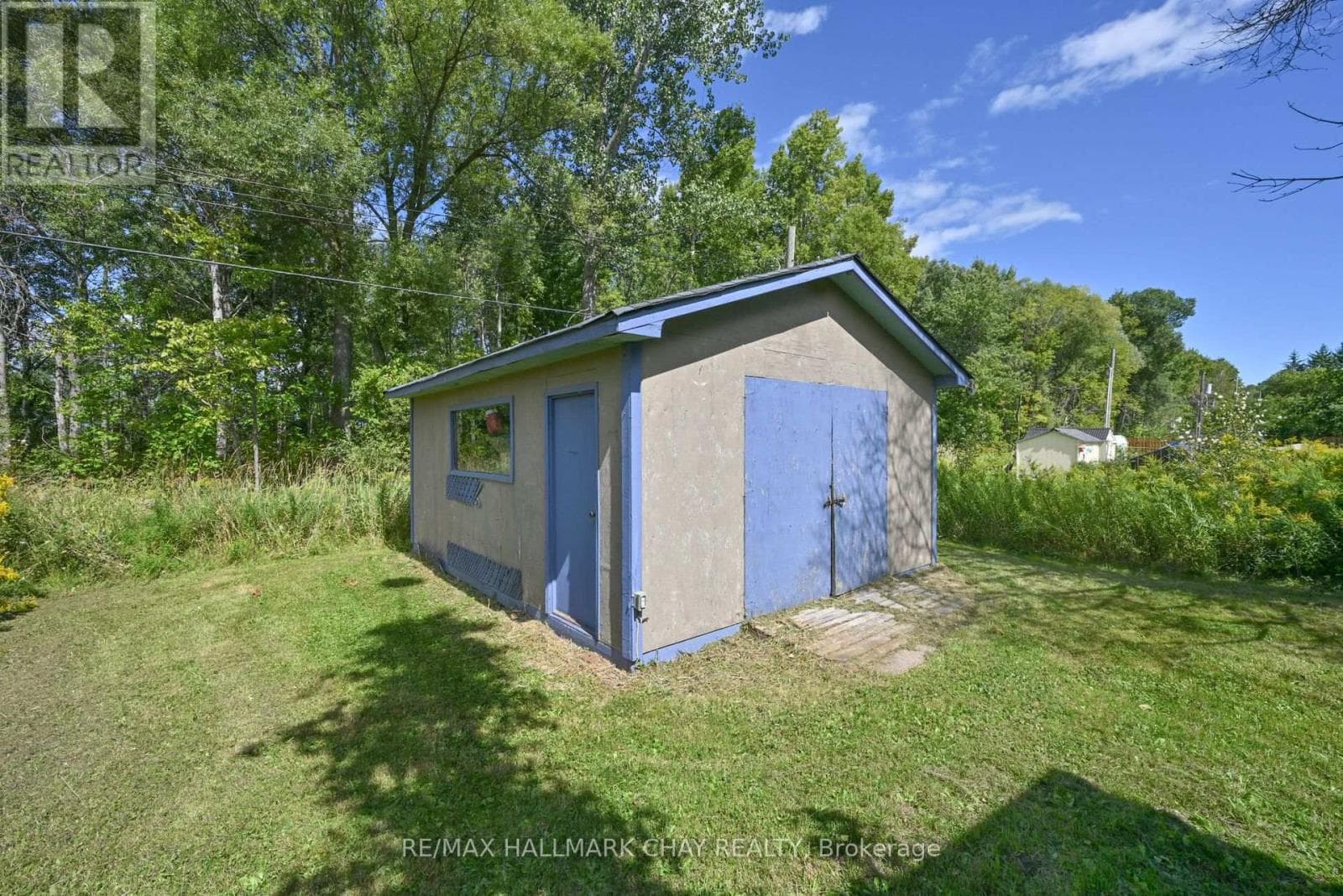 32 SHAMROCK CRESCENT in 