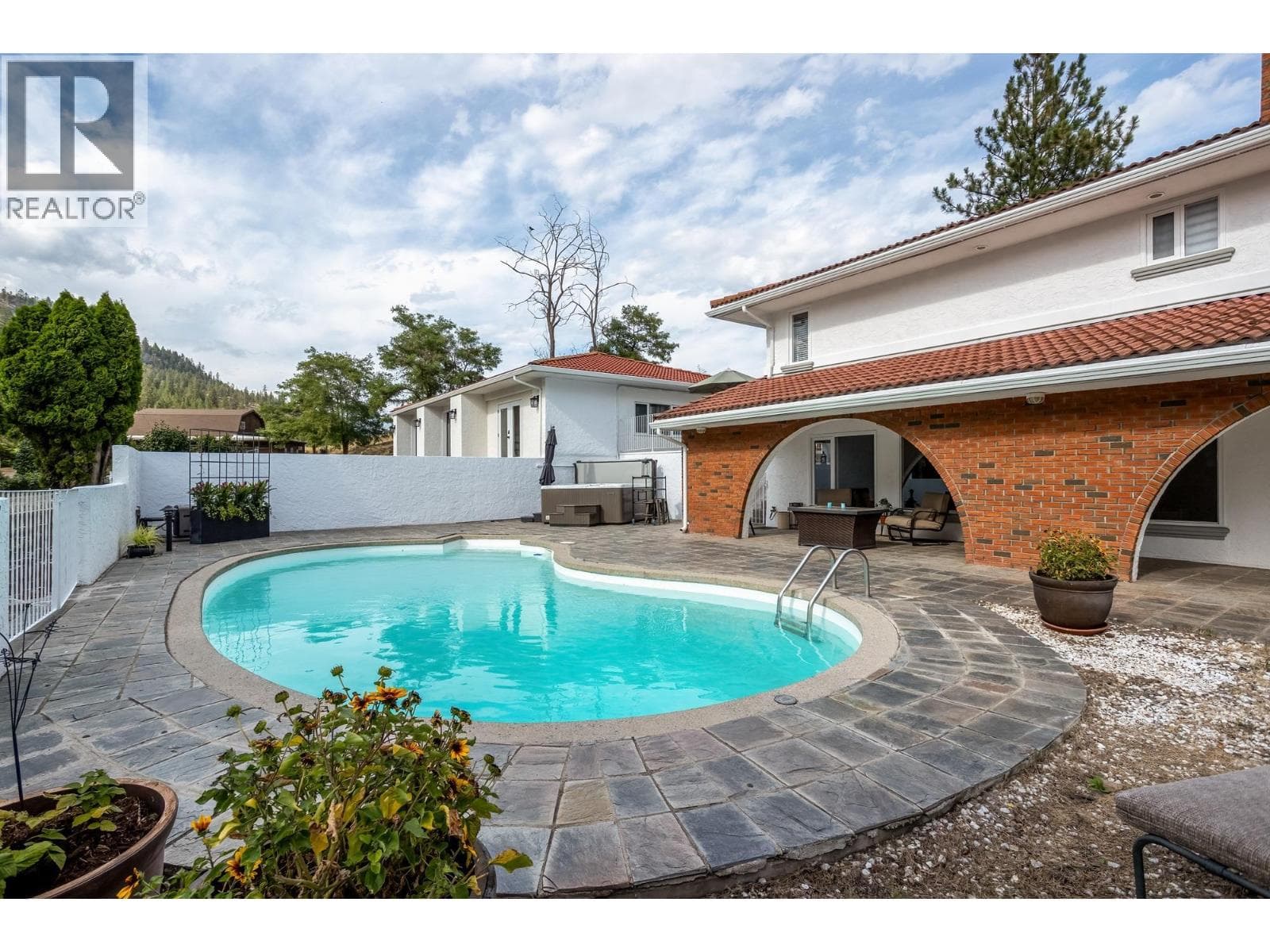 2760 DRY VALLEY ROAD, Interior REALTORS® — photo 5