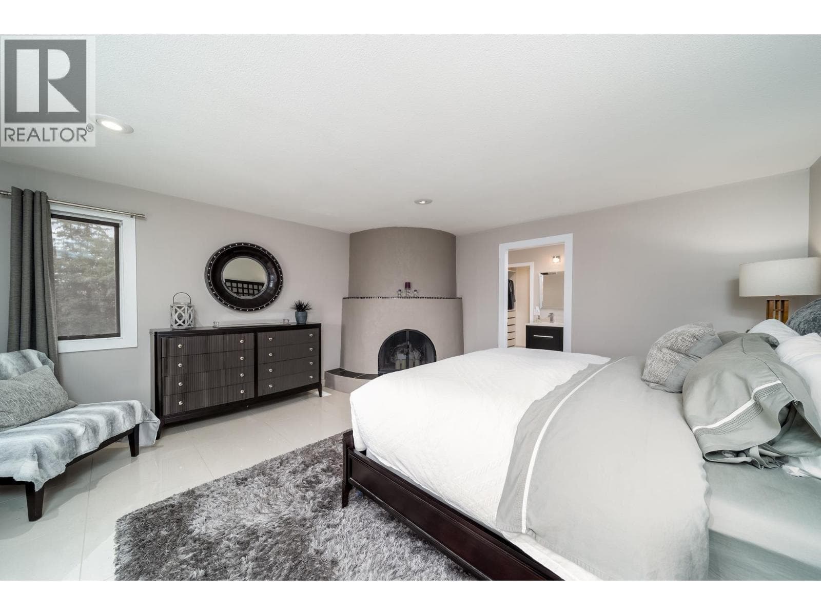 2760 DRY VALLEY ROAD, Interior REALTORS® — photo 4