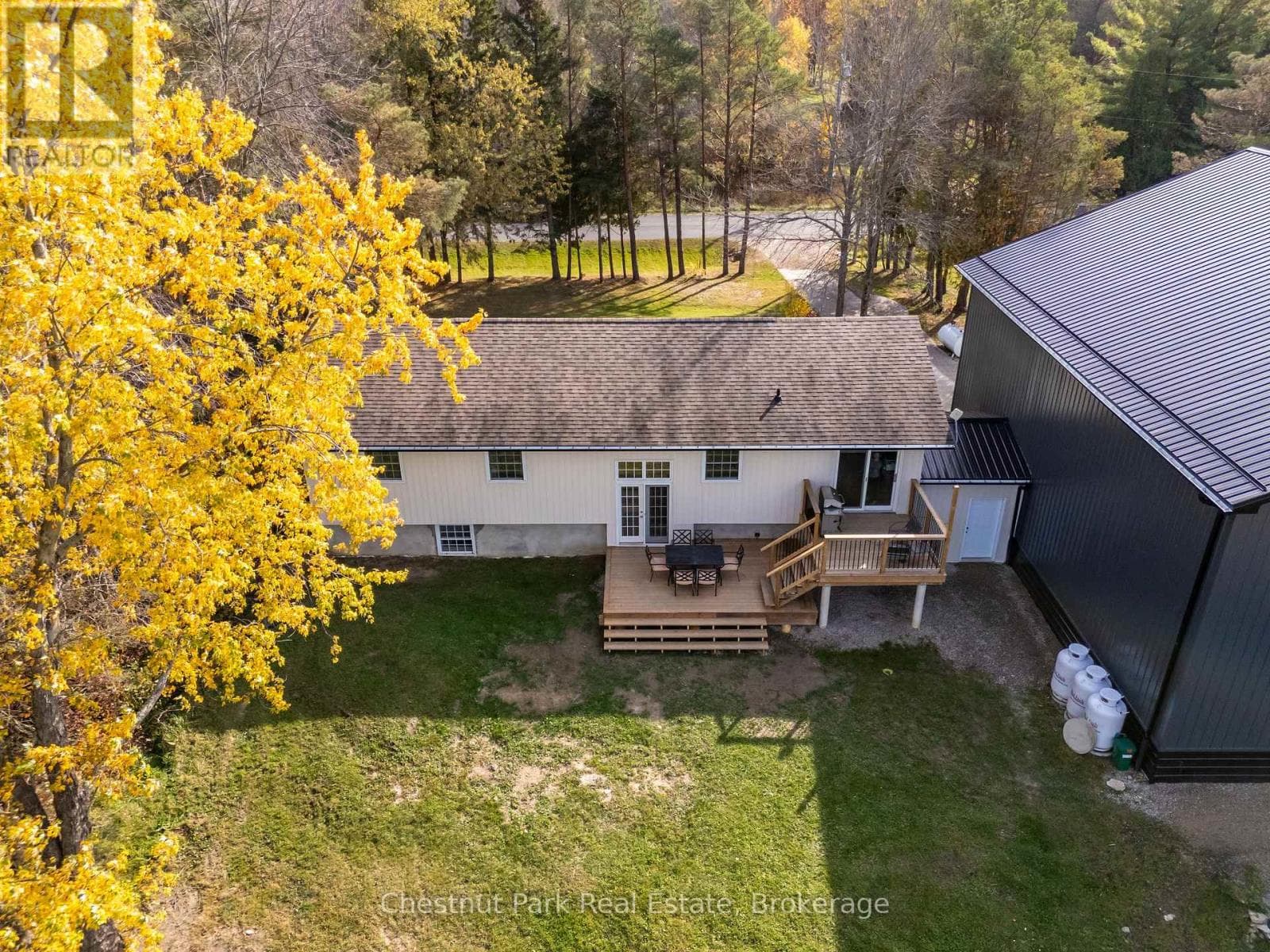 9 MAPLE DRIVE, OnePoint — photo 2
