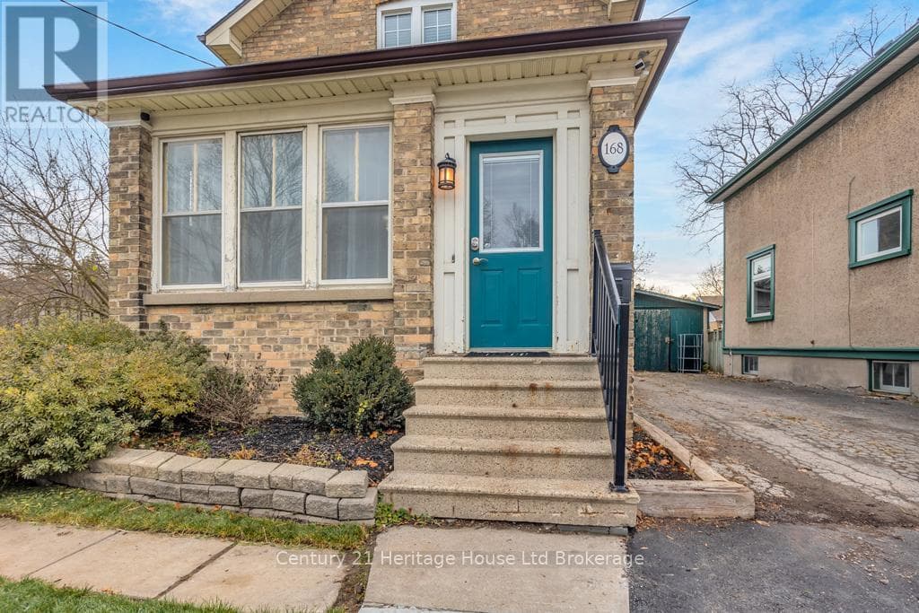 168 WELLINGTON STREET NORTH — photo 2