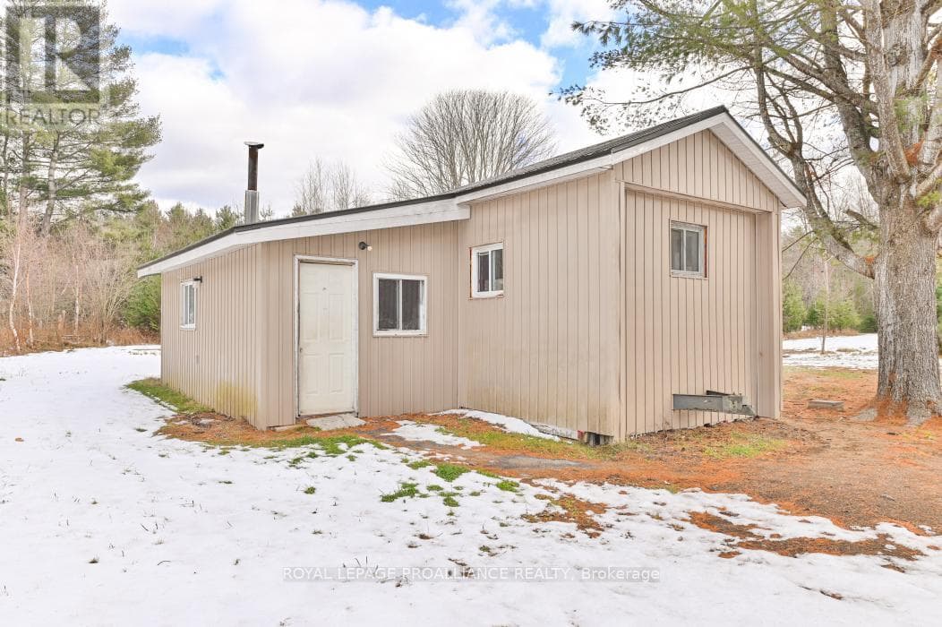 139 GLASTONBURY ROAD — photo 3
