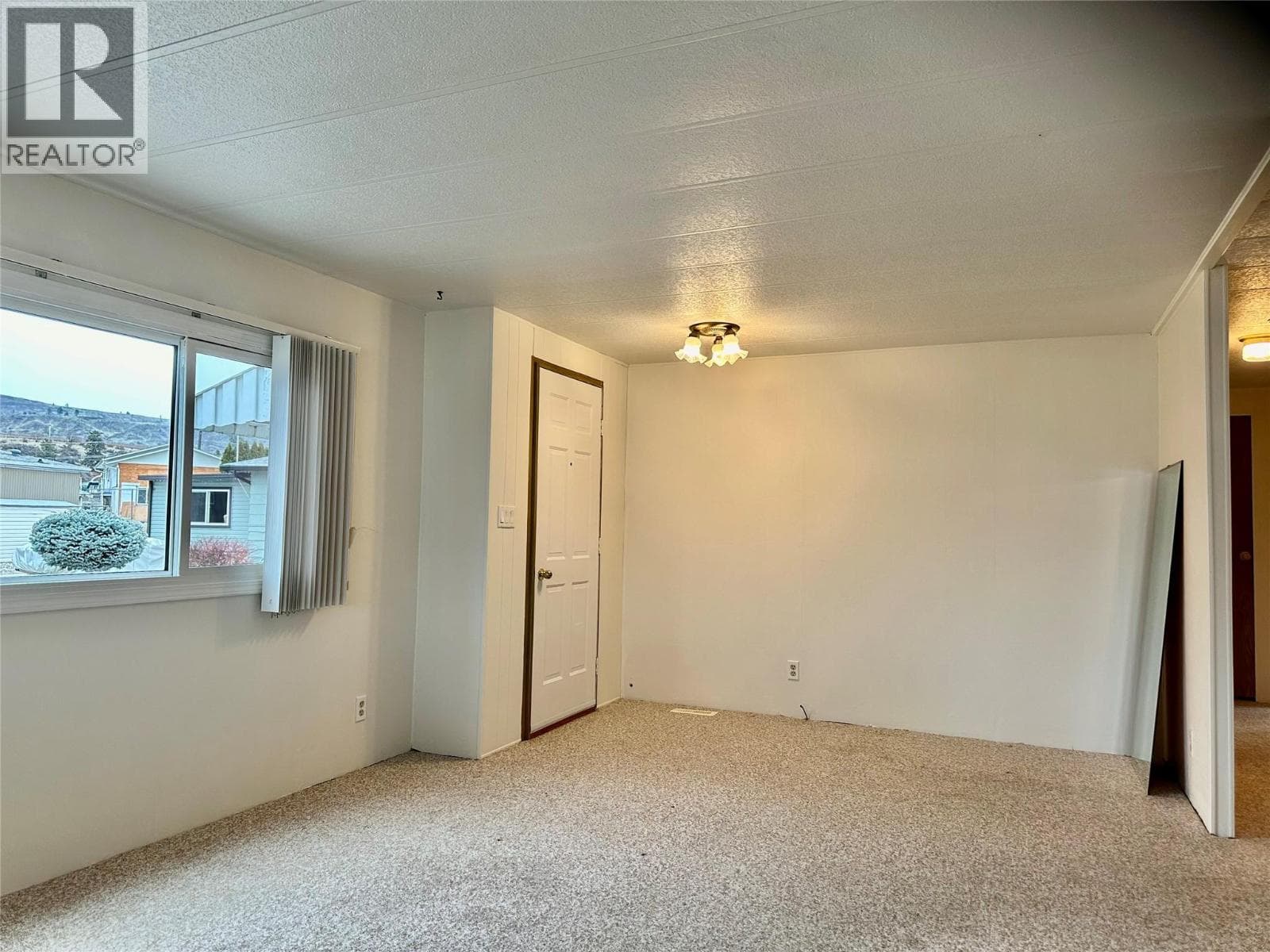 6601 Tucelnuit Drive Unit# 41, Interior REALTORS® — photo 4