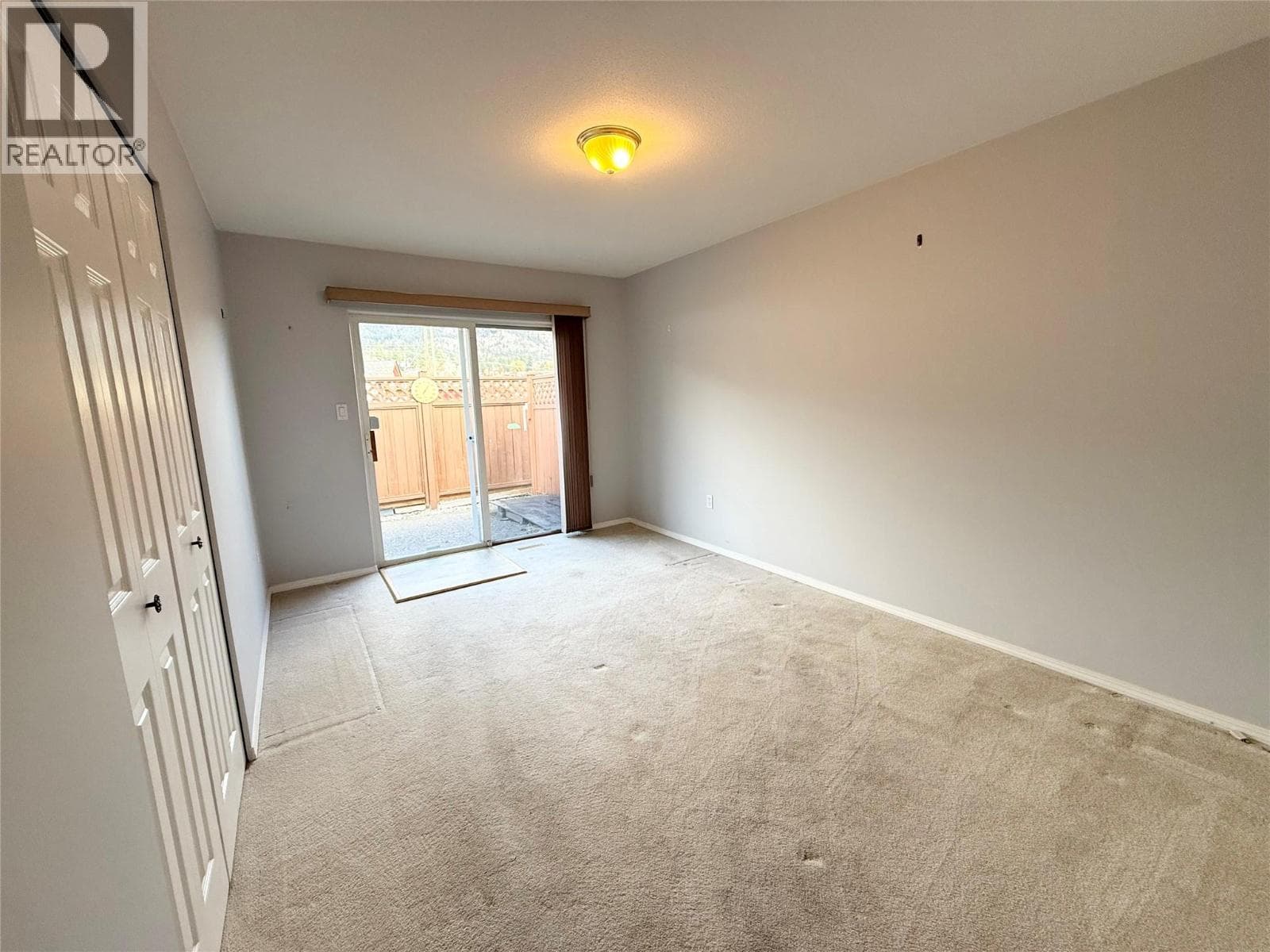 2760 Voght Street Unit# 6, Interior REALTORS® — photo 4
